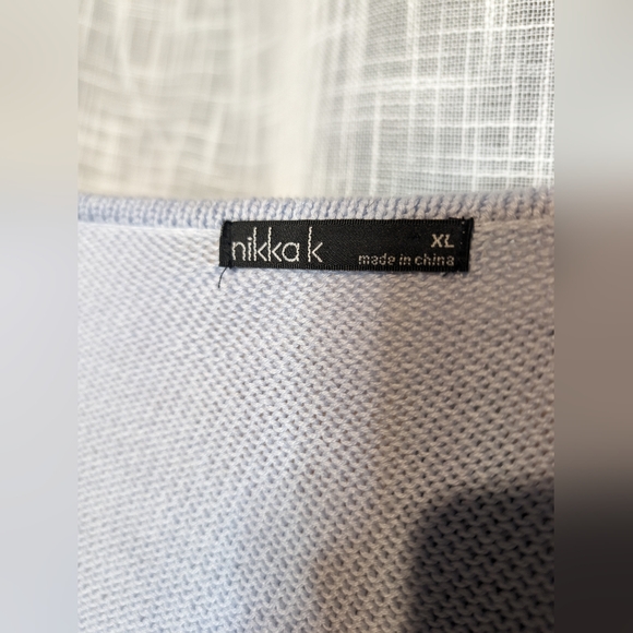 Nikka k Flower Knit Top - Picture 3 of 4